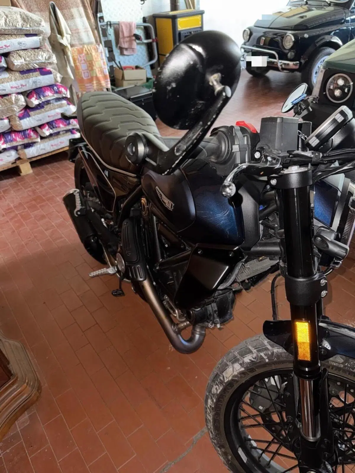 Ducati Scrambler 800 Nightshift (2023 - 24) (4)