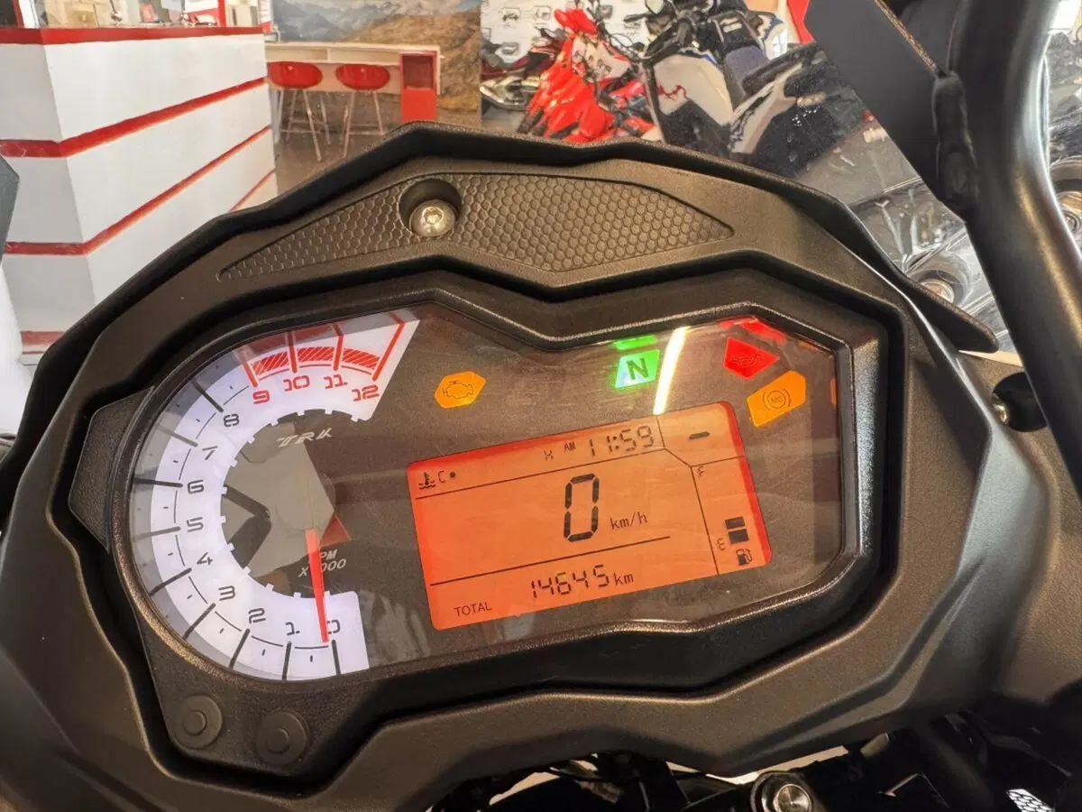 Benelli TRK 502 (2021 - 25) (5)