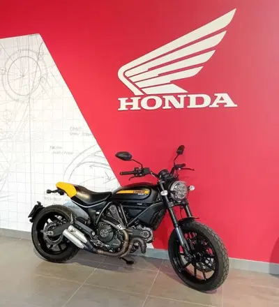 Ducati Scrambler 800 Full Throttle (2015 - 16) usata