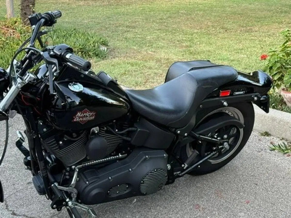 Harley-Davidson 1450 Night Train (1999 - 03) - FXSTB (7)