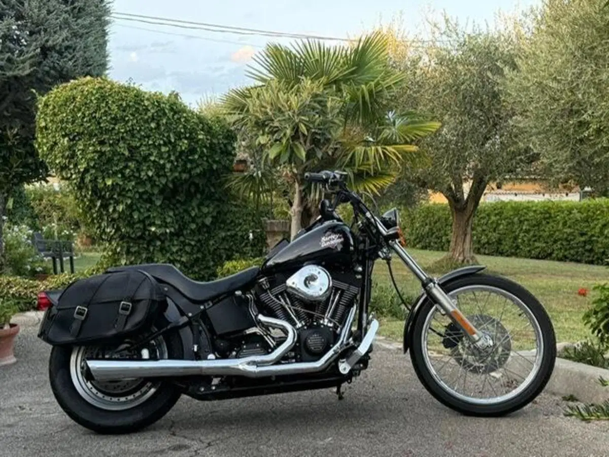 Harley-Davidson 1450 Night Train (1999 - 03) - FXSTB