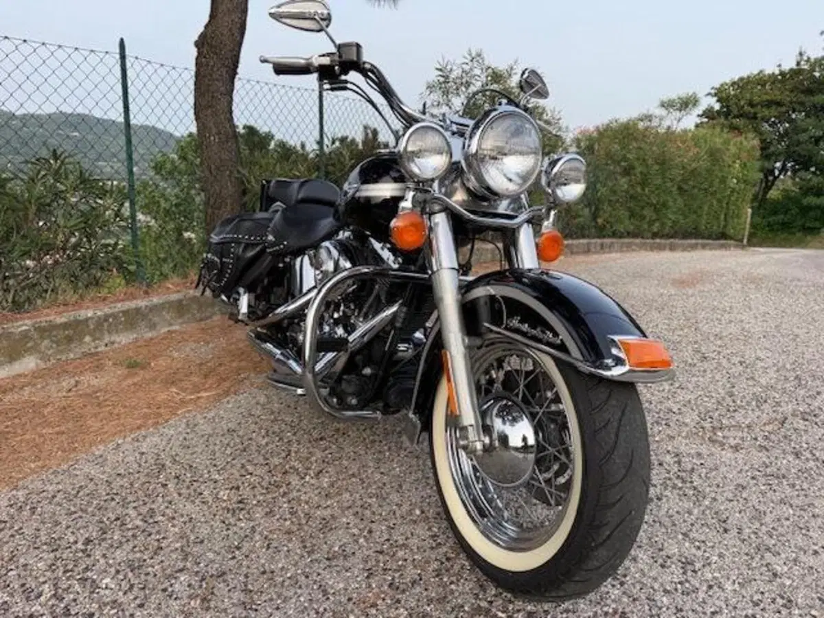 Harley-Davidson 1450 Heritage Classic (2003 - 05) - FLSTCI (12)