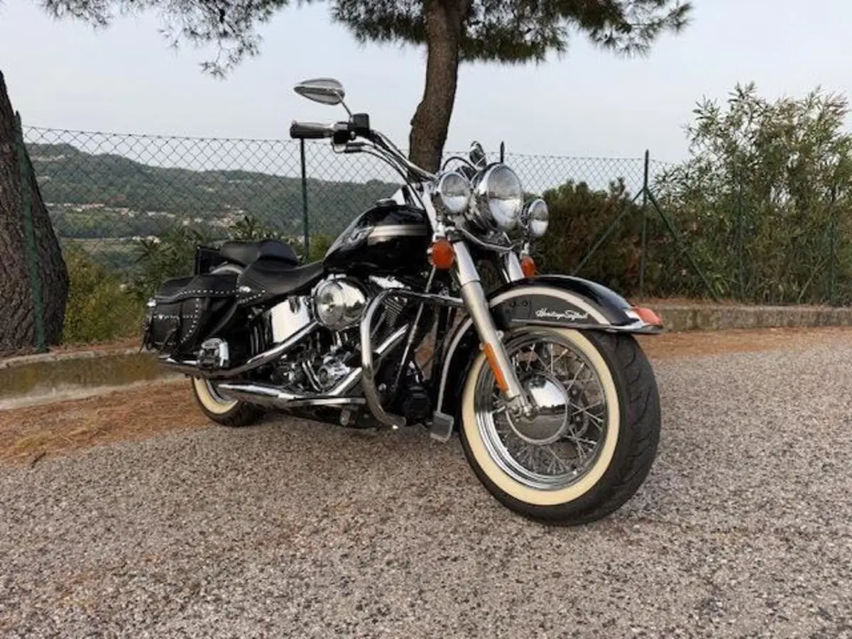Harley-Davidson 1450 Heritage Classic (2003 - 05) - FLSTCI (13)