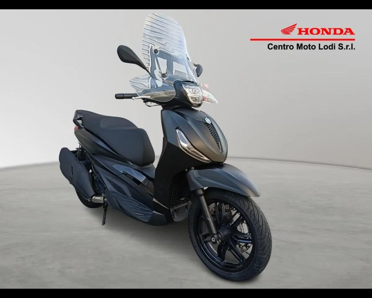 Piaggio Beverly 400 S ABS-ASR (2021 - 24) (2)