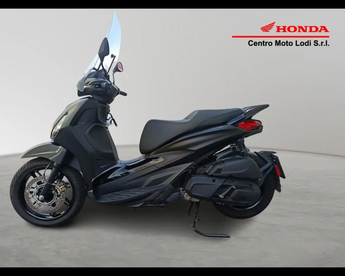Piaggio Beverly 400 S ABS-ASR (2021 - 24) (3)