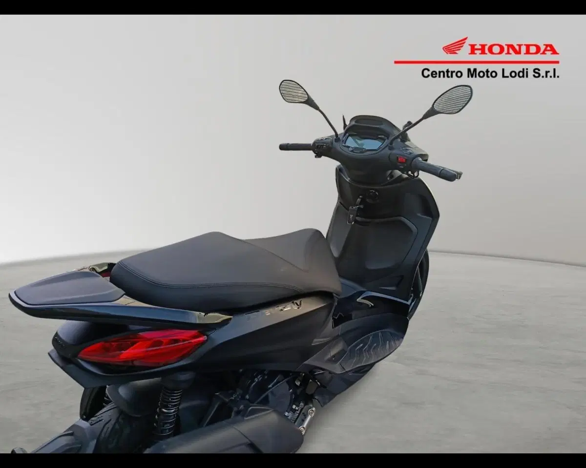 Piaggio Beverly 400 S ABS-ASR (2021 - 24) (7)