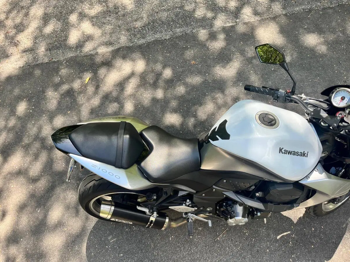 Kawasaki Z 1000 (2007 - 09) (4)
