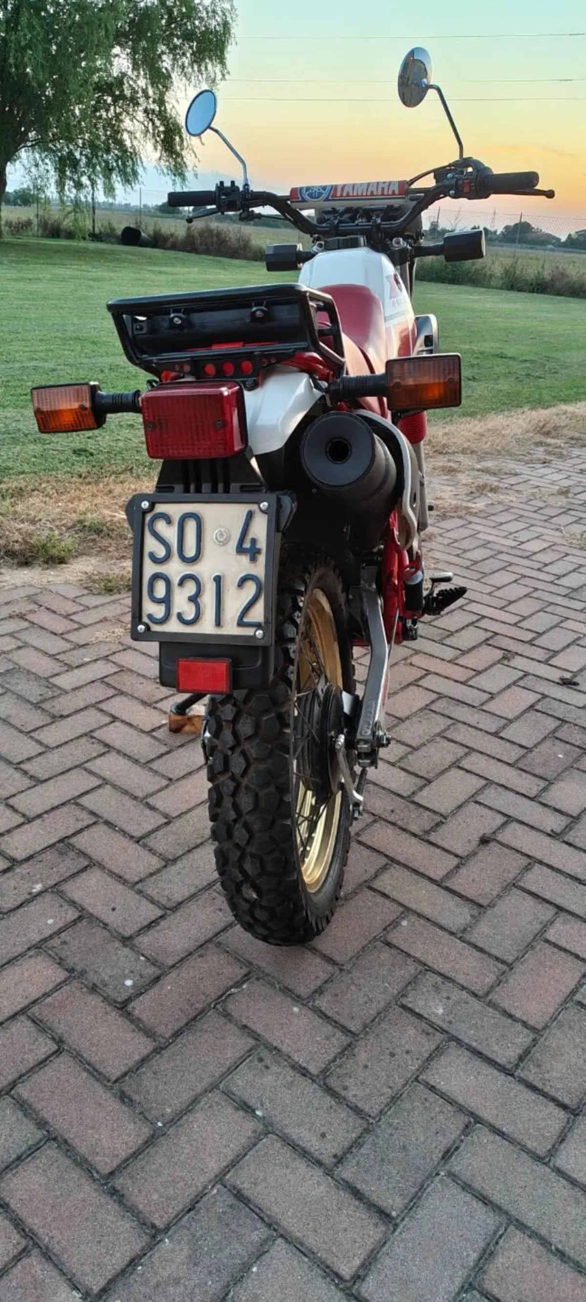 Yamaha xt 600 asi (4)