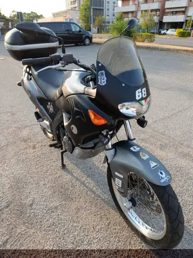 Aprilia Pegaso 650 IE (2003 - 04) usata