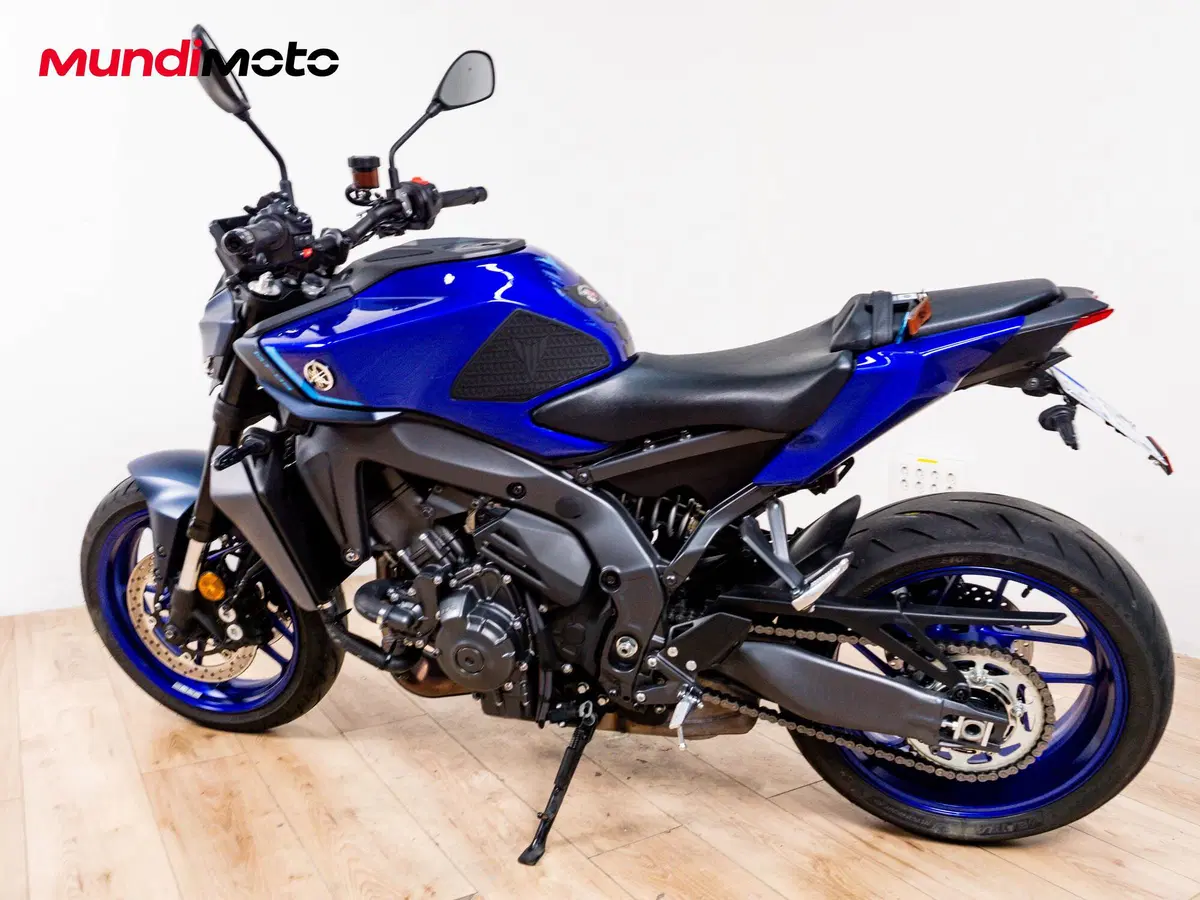 Yamaha MT-09 Y-AMT (2024 - 26) (7)