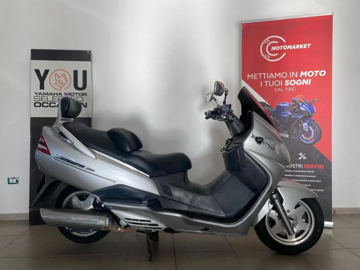 Suzuki Burgman AN 400 (2001 - 02)