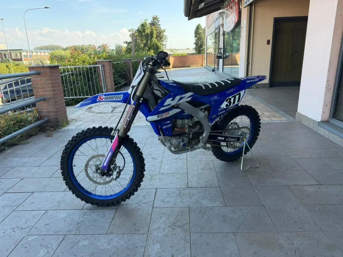 Yamaha YZ 450 F (2025) (2)