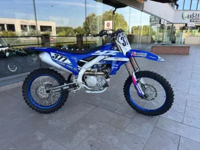 Yamaha YZ 450 F (2025) usata