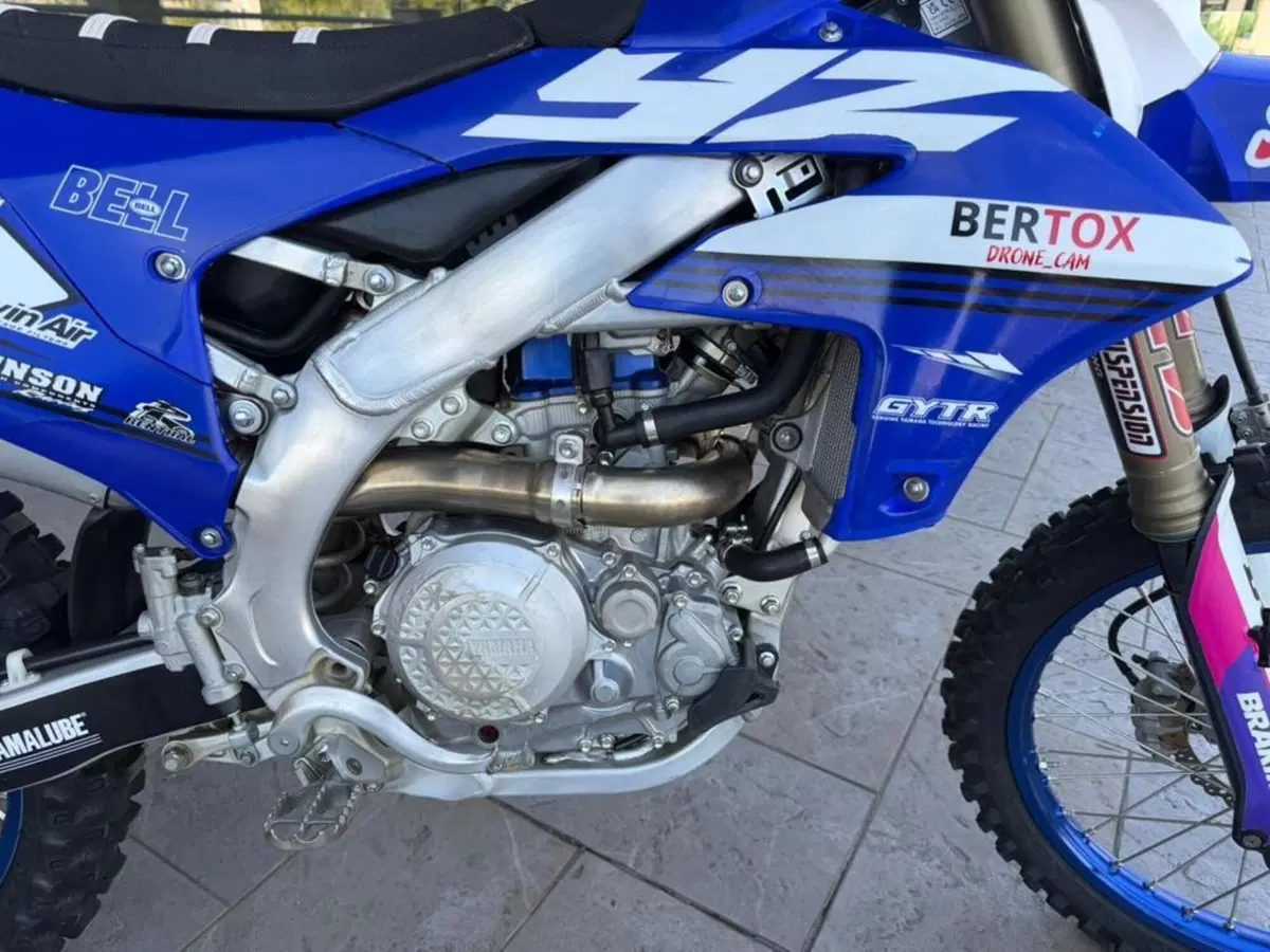 Yamaha YZ 450 F (2025) (5)
