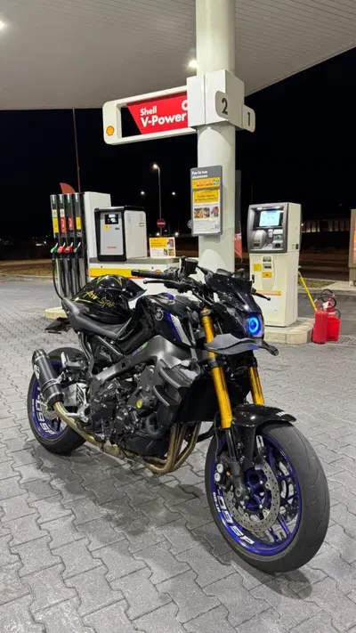 Yamaha MT-09 SP (2021 - 23) usata