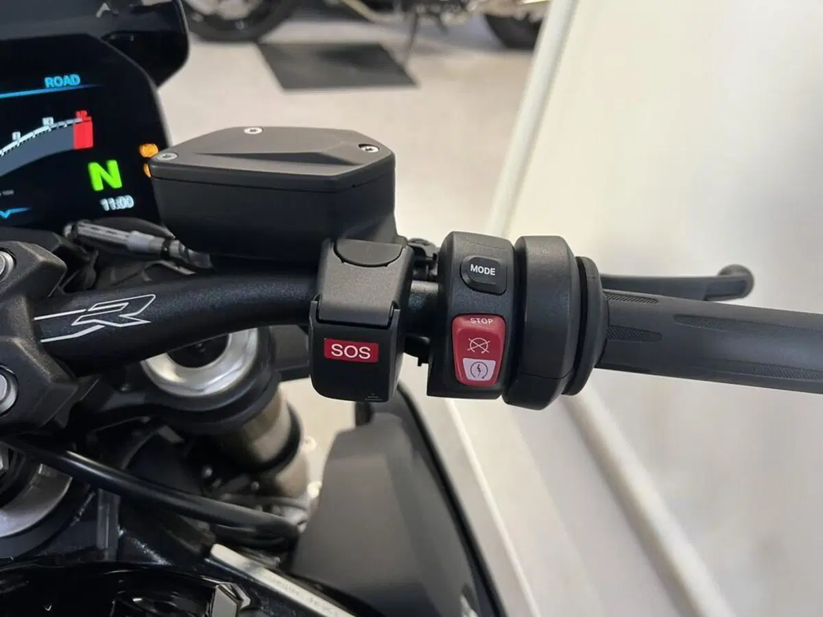 Bmw S 1000 R (2025 - 27) (8)