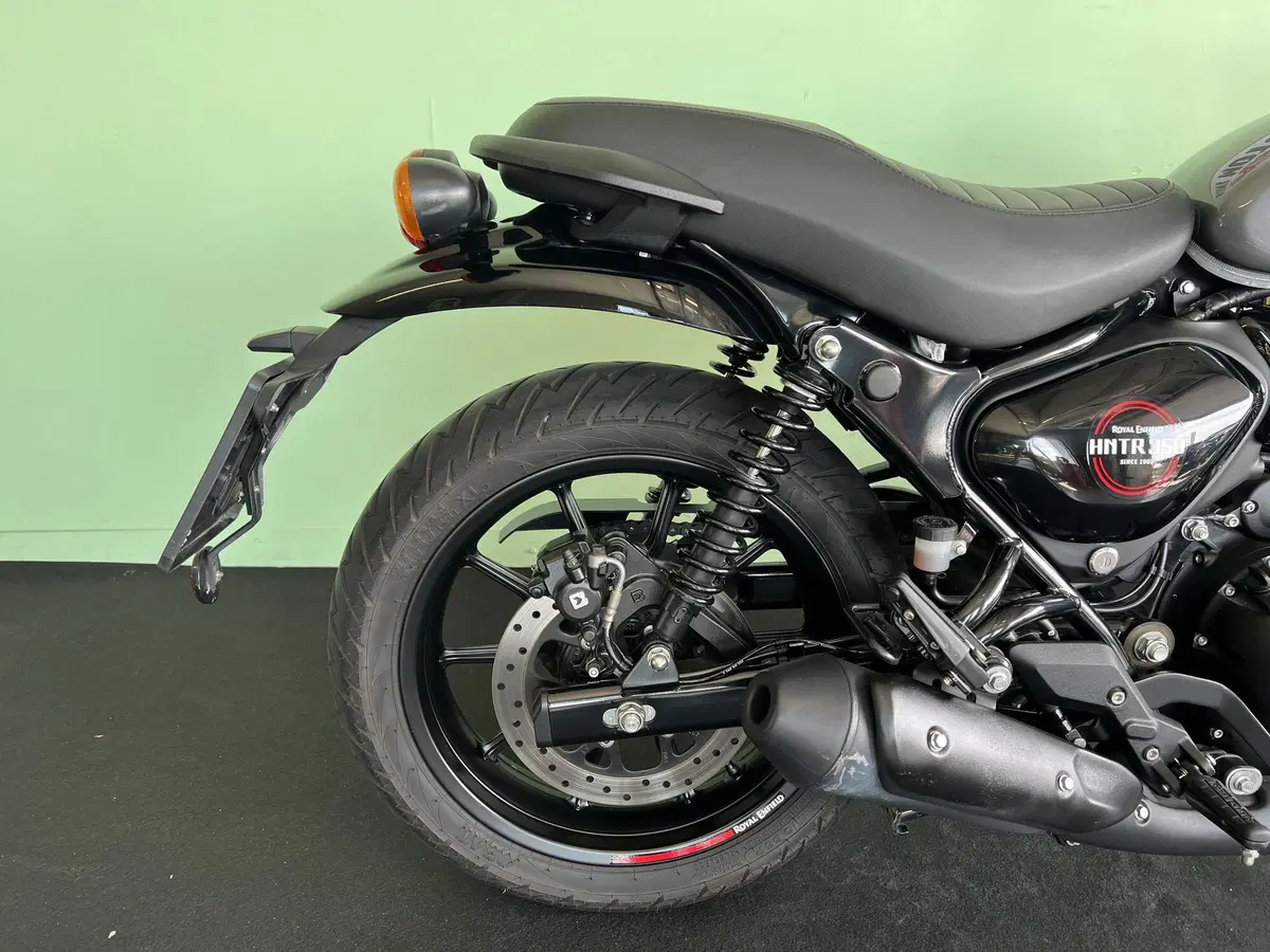 Royal Enfield HNTR 350 (2022 - 26) (12)