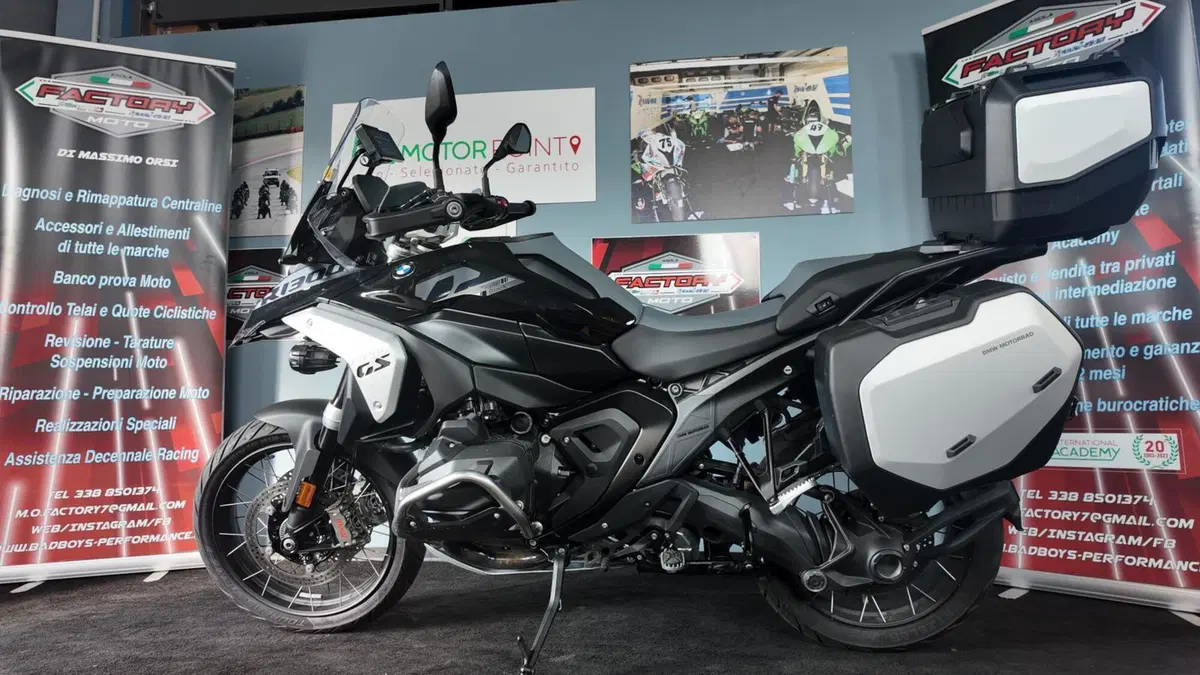 Bmw R 1300 GS Triple Black (2023 - 26) (2)