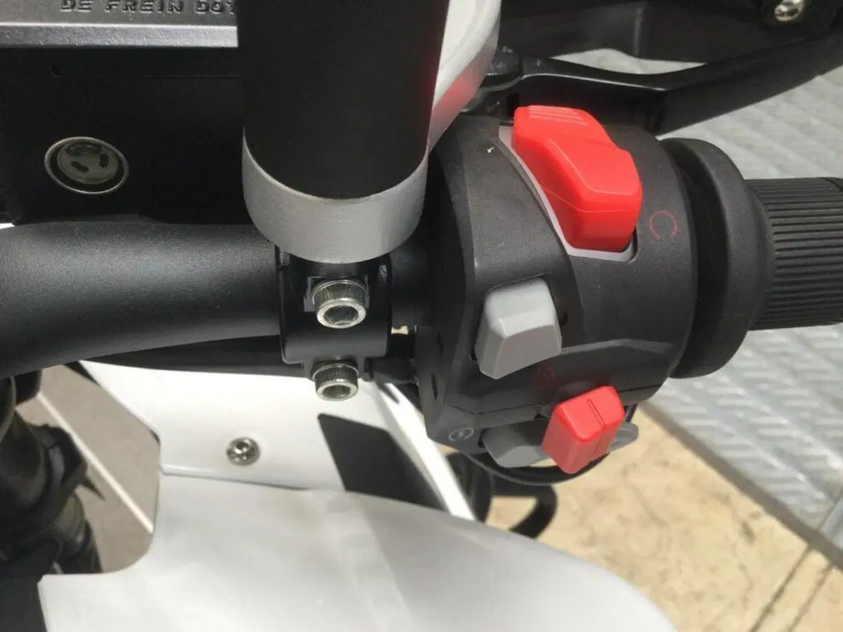 Benelli TRK 502 (2021 - 25) (14)