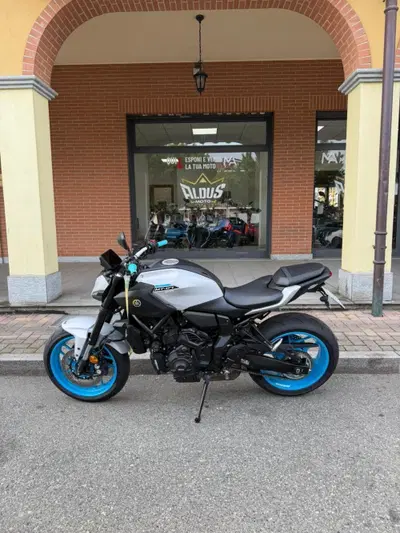 Yamaha MT-07 Y-AMT (2025 - 26) usata