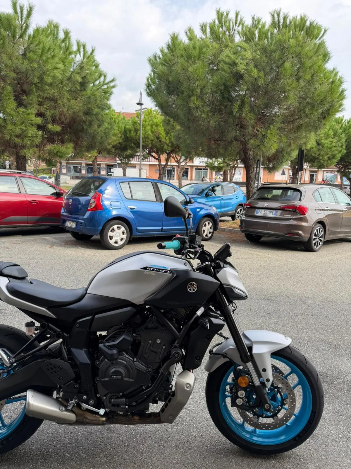 Yamaha MT-07 Y-AMT (2025 - 26) (8)
