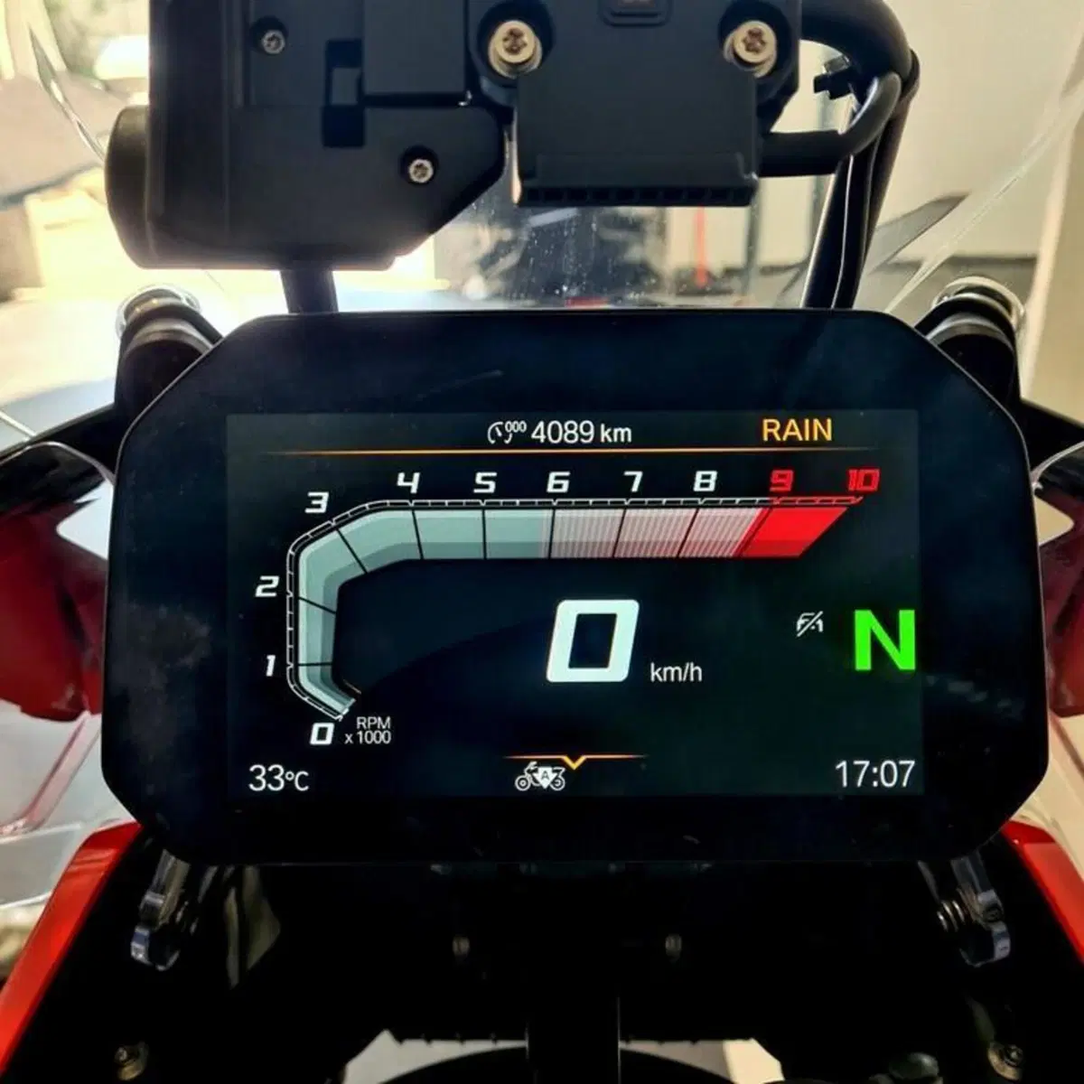 Bmw R 1300 GS Adventure (2025 - 26) (5)