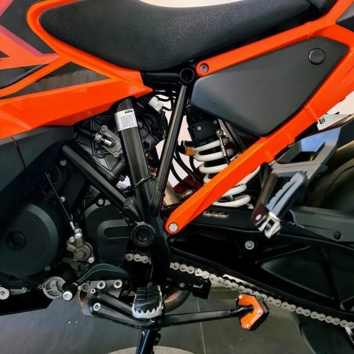KTM 1290 Super Adventure S (2021 - 25) (12)
