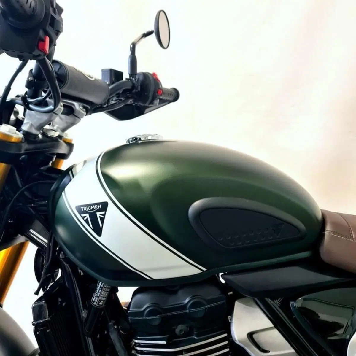 Triumph Scrambler 400 X (2024 - 26) (9)