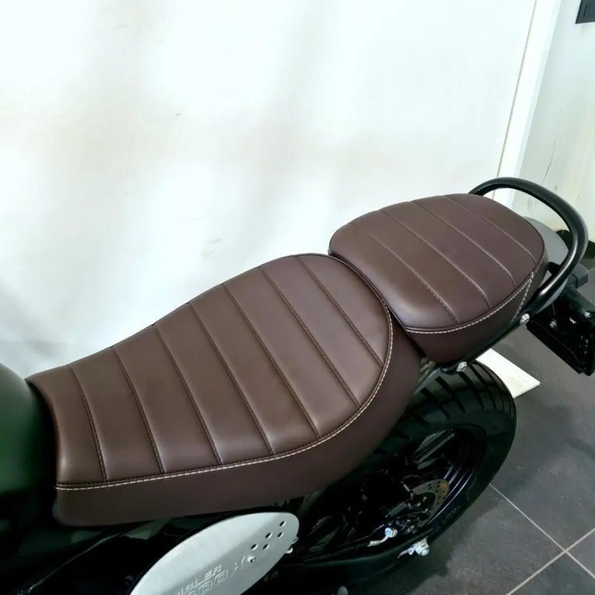 Triumph Scrambler 400 X (2024 - 26) (12)