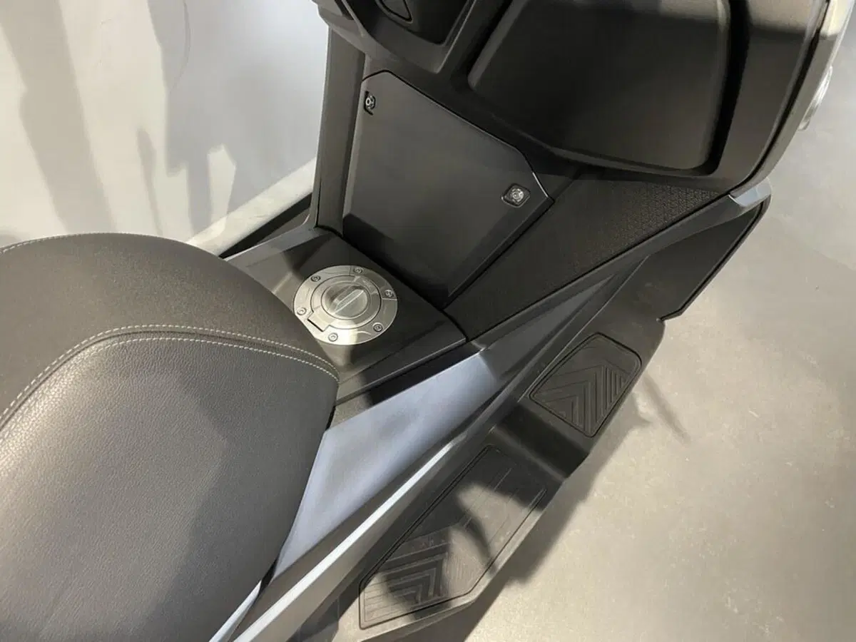 Voge Sfida SR4 MAX (2024 - 26) (6)