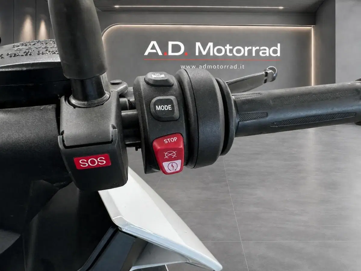 Bmw CE 04 (2021 - 25) (9)