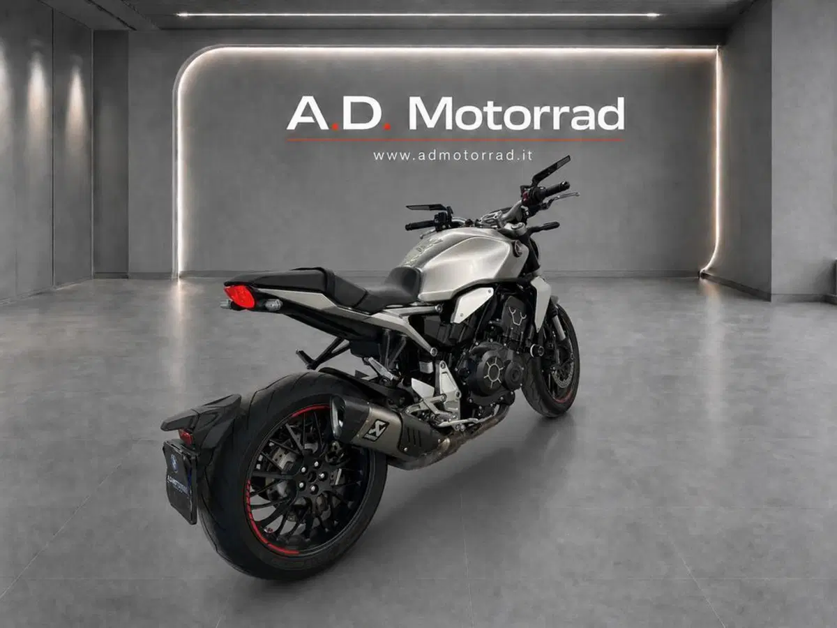 Honda CB 1000 R (2021 - 25) (5)