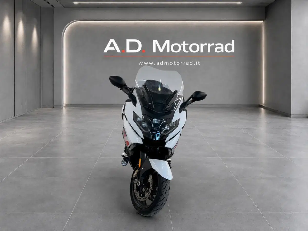Bmw K 1600 GT (2022 - 27) (2)