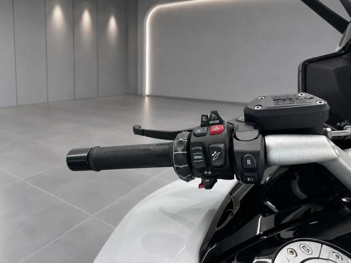 Bmw K 1600 GT (2022 - 27) (8)