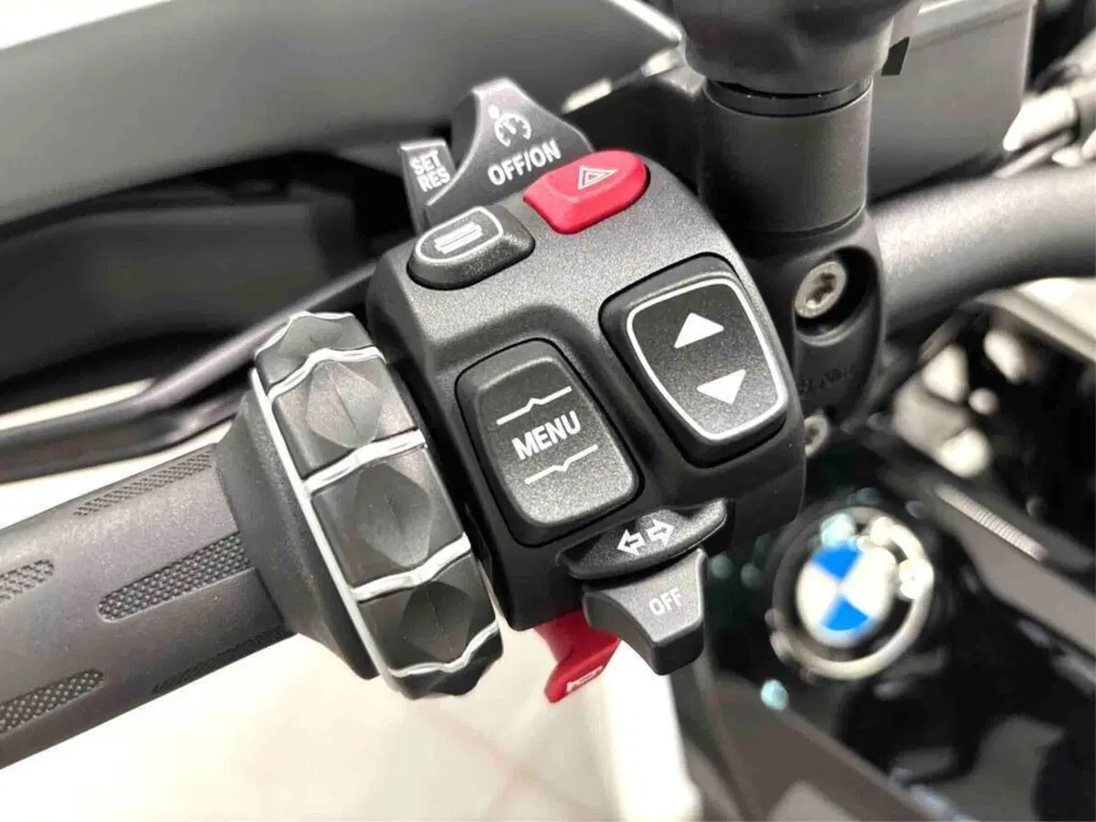 Bmw R 1300 GS (2023 - 26) (5)