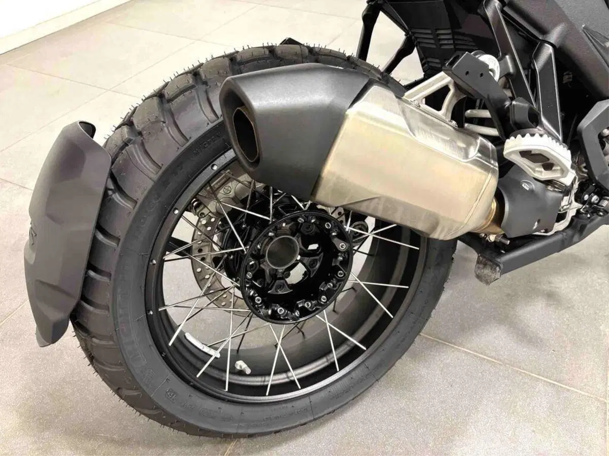 Bmw R 1300 GS (2023 - 26) (7)