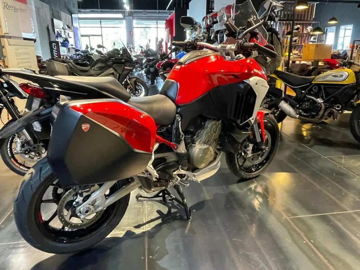 Ducati Multistrada V4 S (2021 - 24) (7)