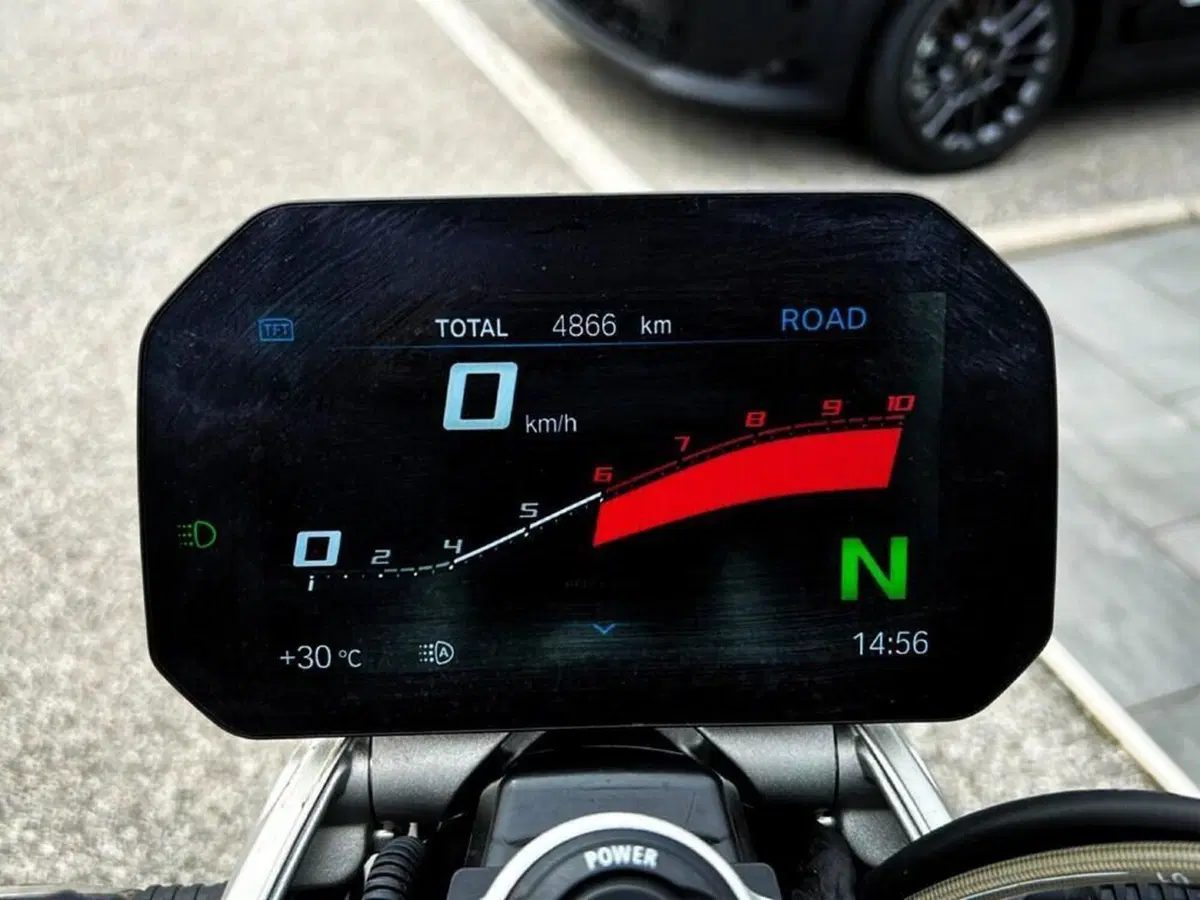 Bmw R 1250 R (2021 - 25) (11)