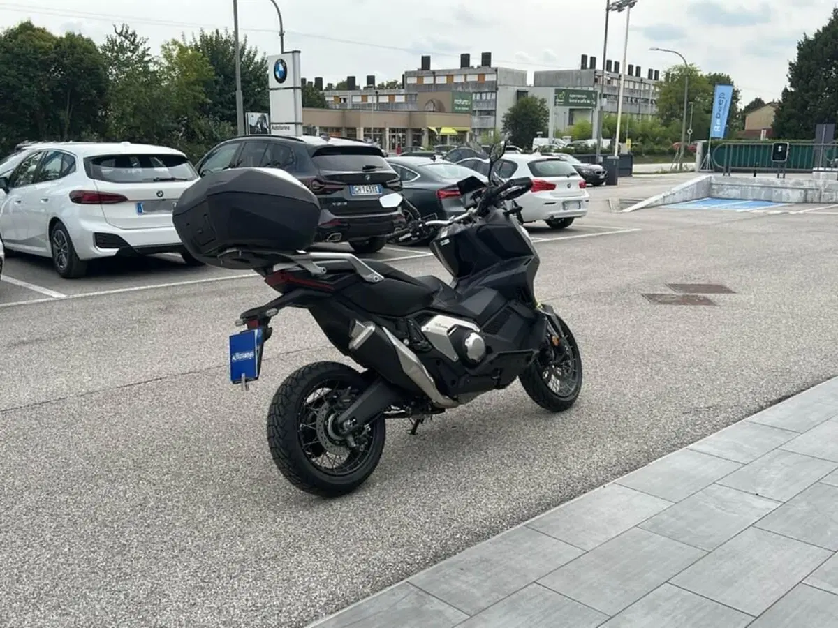 Honda X-ADV 750 DCT (2021 - 24) (7)
