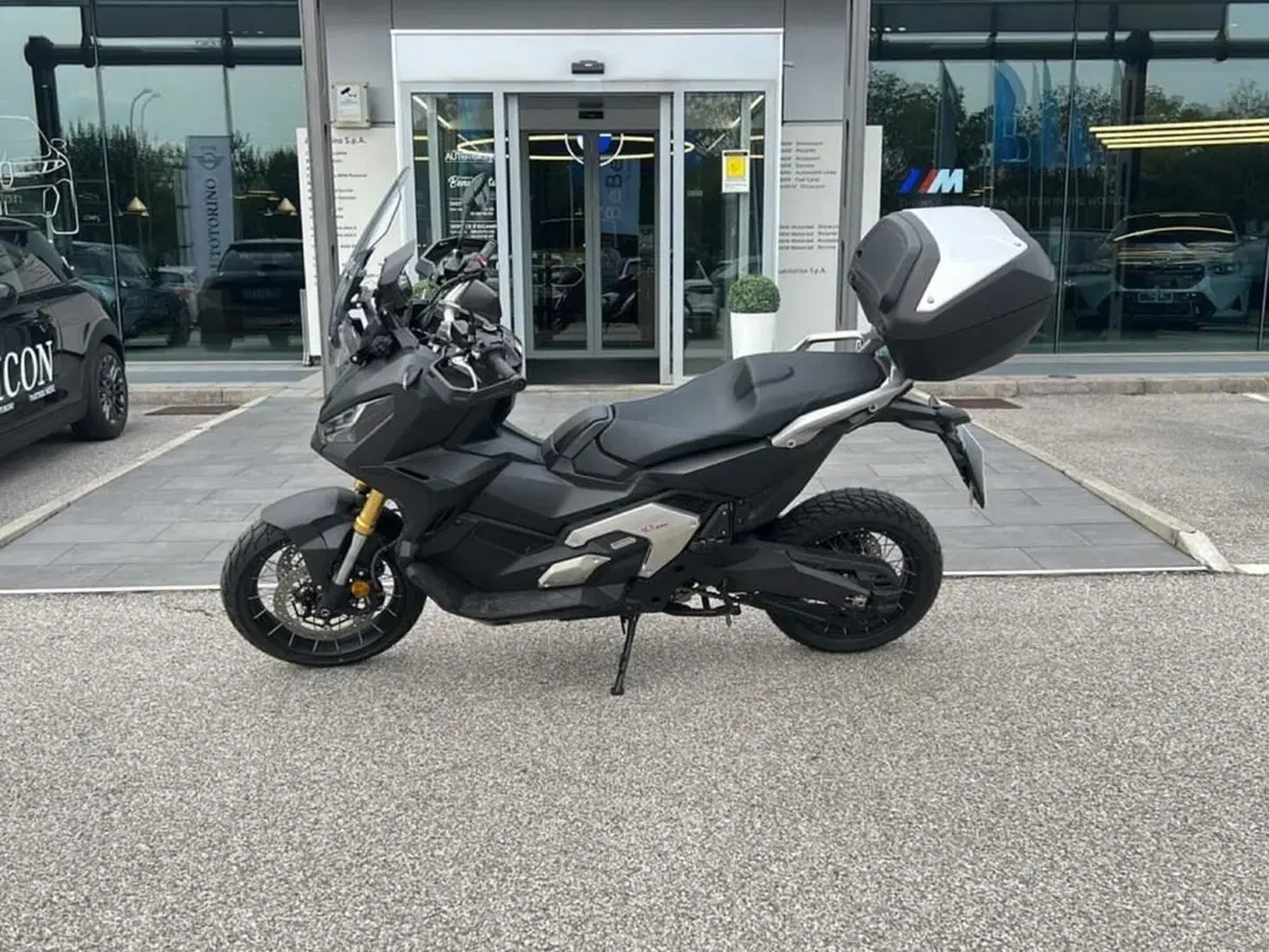 Honda X-ADV 750 DCT (2021 - 24) (4)