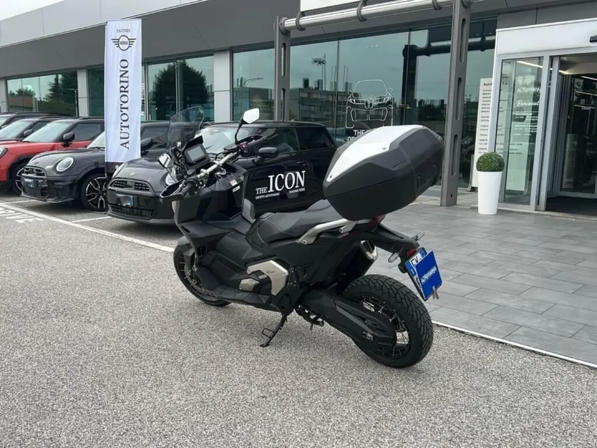 Honda X-ADV 750 DCT (2021 - 24) (5)