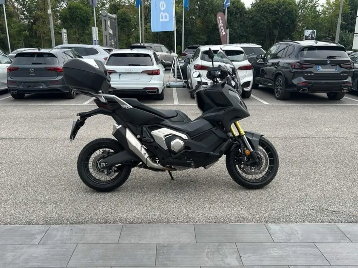 Honda X-ADV 750 DCT (2021 - 24) (8)