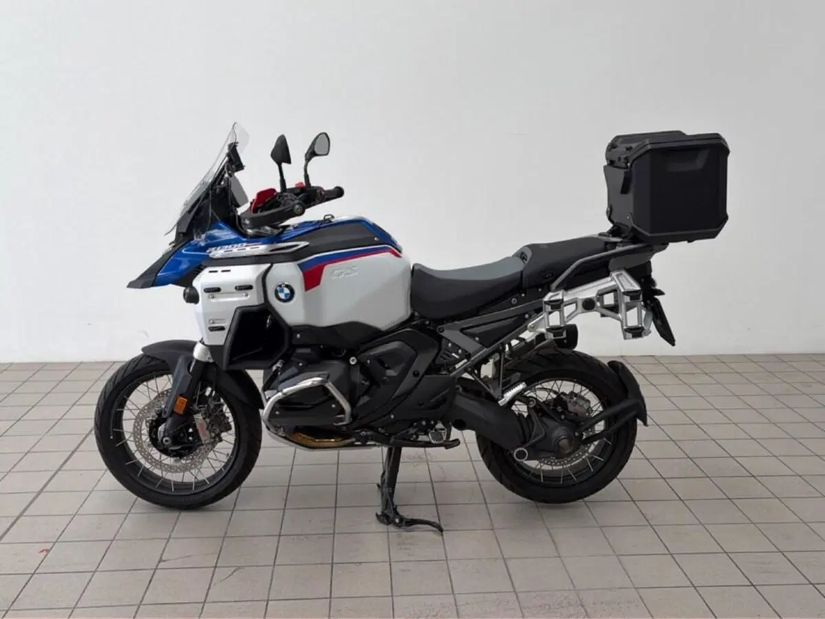 Bmw R 1300 GS Adventure Trophy (2025 - 26) (4)