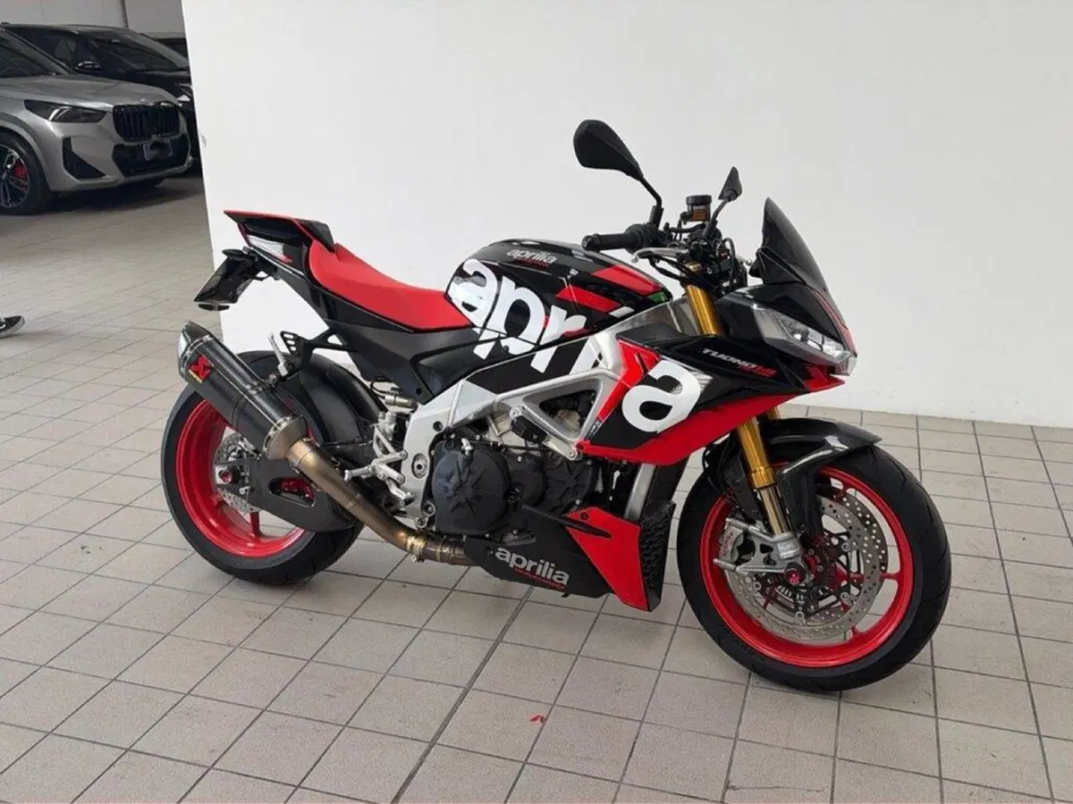 Aprilia Tuono V4 Factory (2021 - 24) (6)