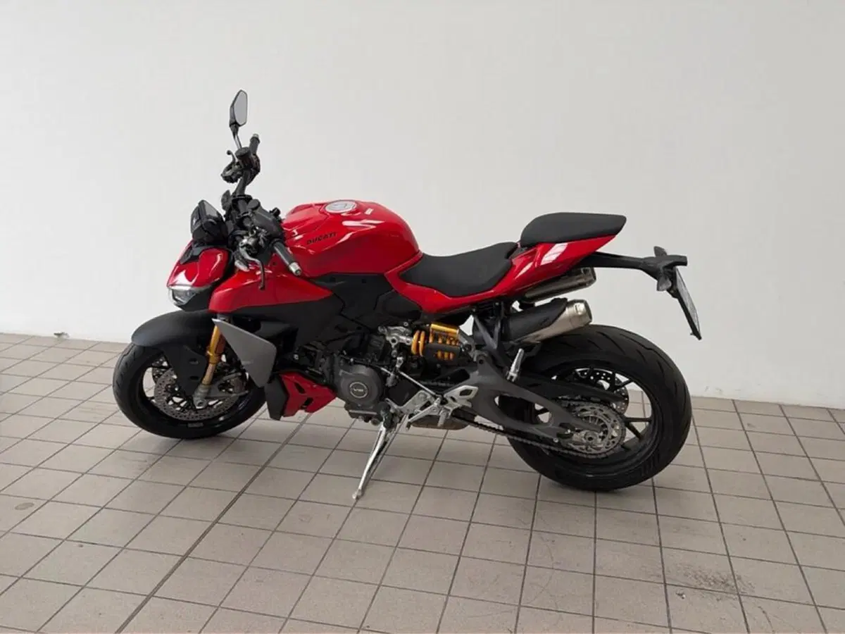 Ducati Streetfighter V2 S (2025 - 26) (7)