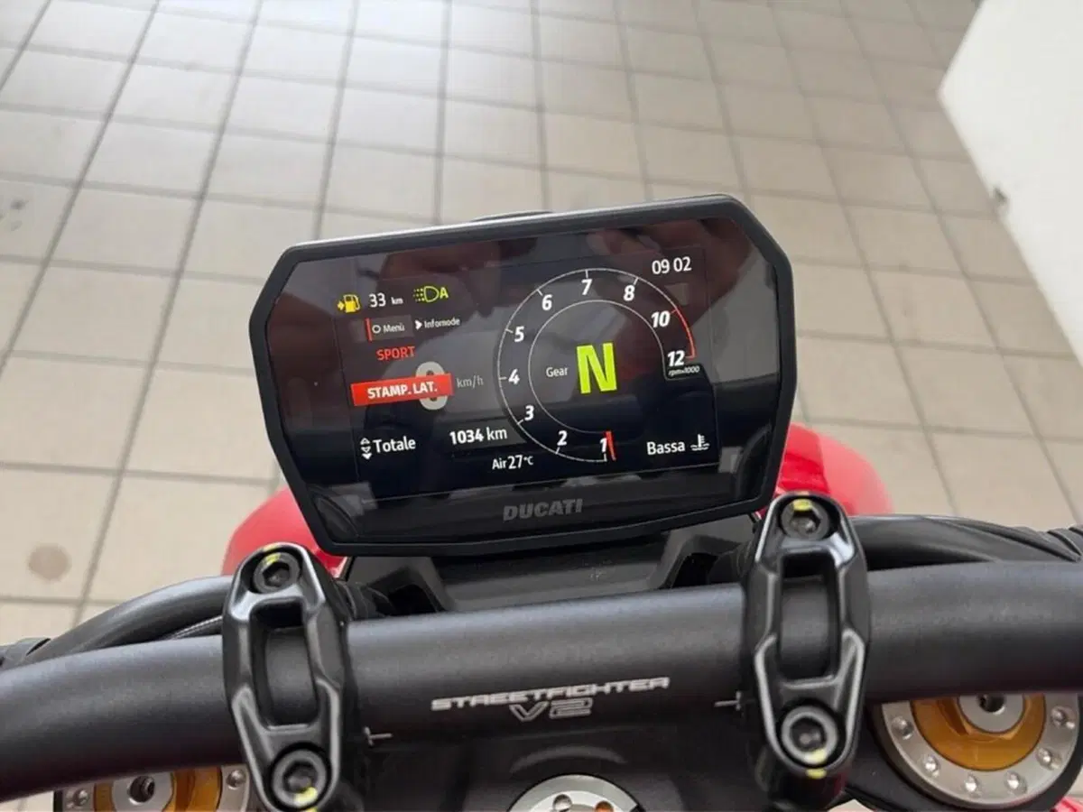 Ducati Streetfighter V2 S (2025 - 26) (9)