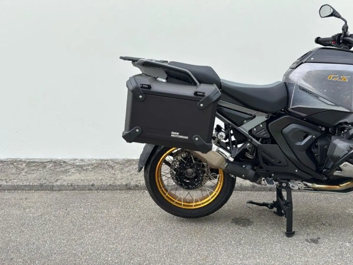 Bmw R 1300 GS Adventure Triple Black (2025 - 26) (9)