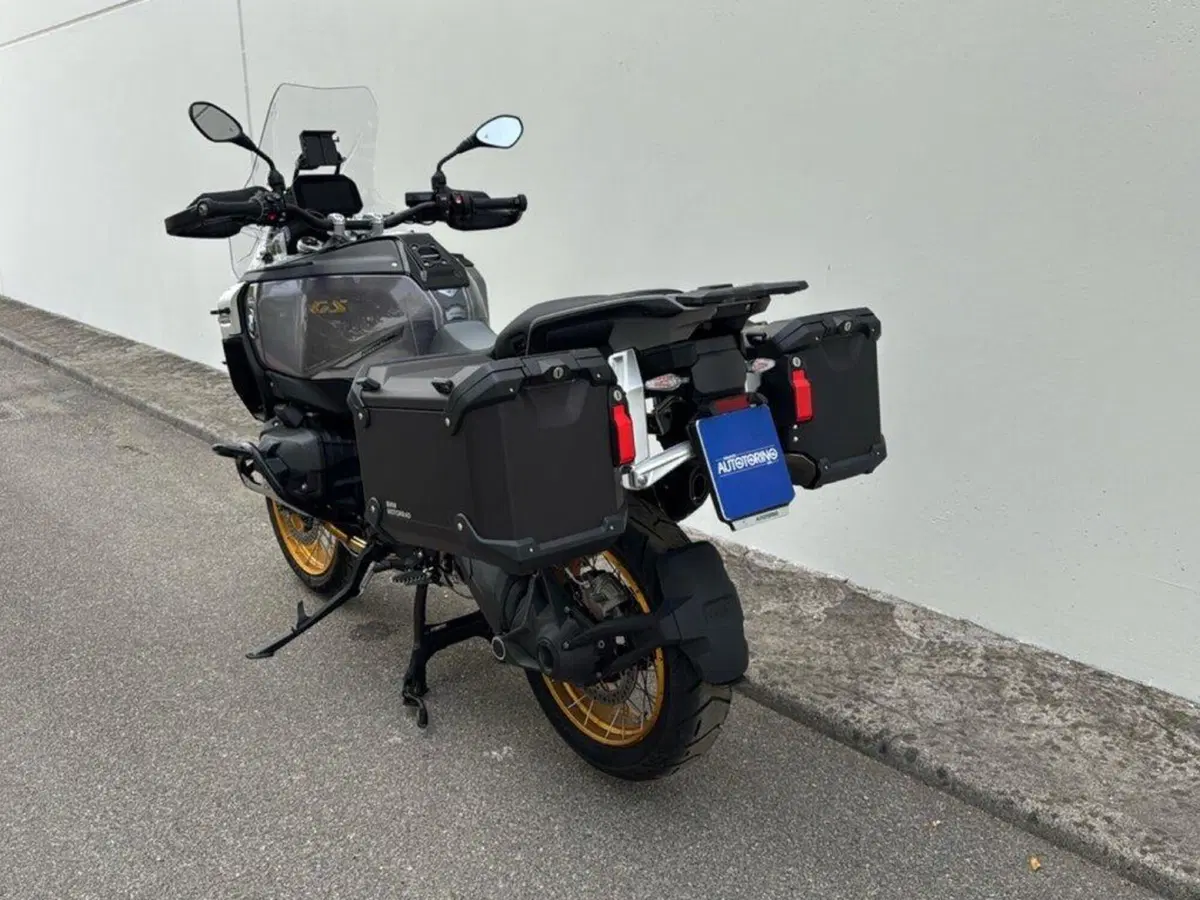 Bmw R 1300 GS Adventure Triple Black (2025 - 26) (6)