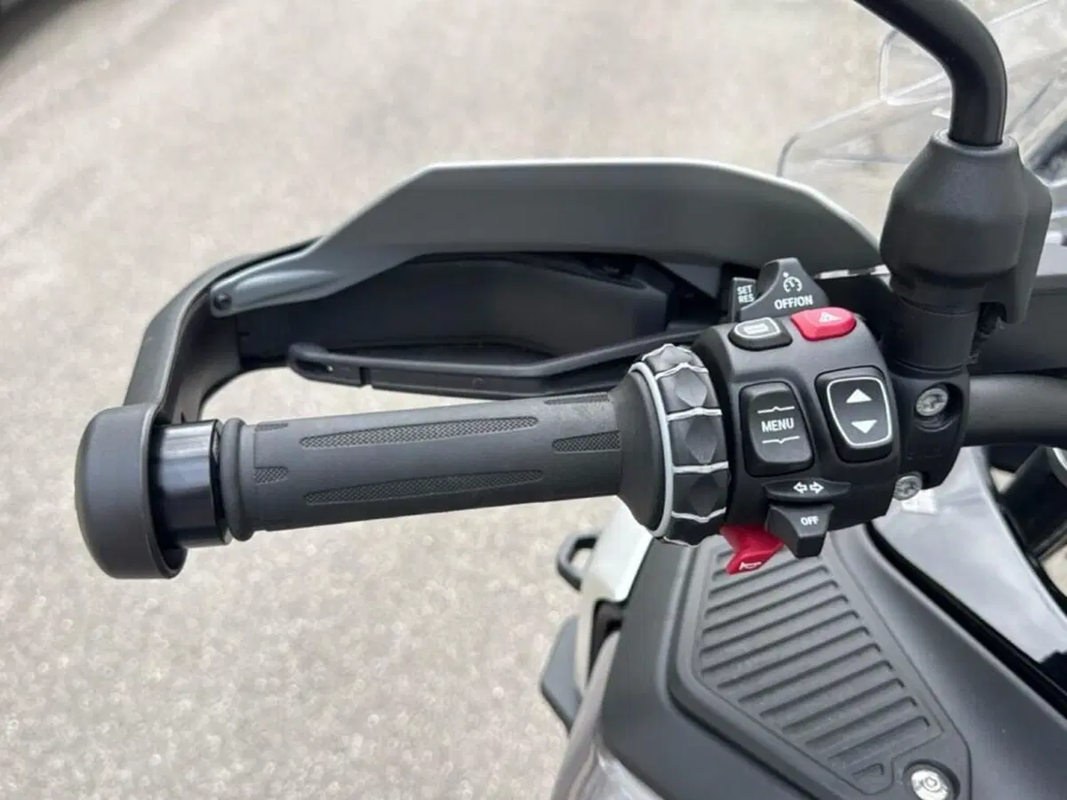 Bmw R 1300 GS Adventure Triple Black (2025 - 26) (10)