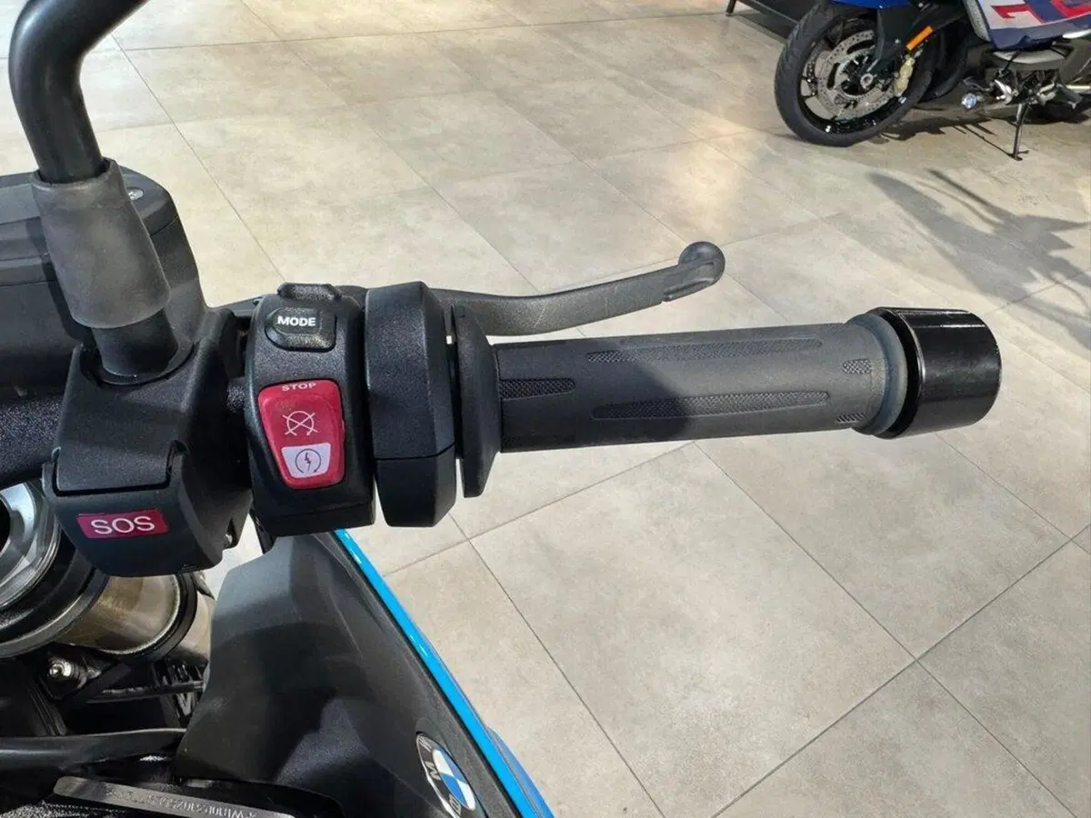 Bmw S 1000 R (2025 - 27) (11)